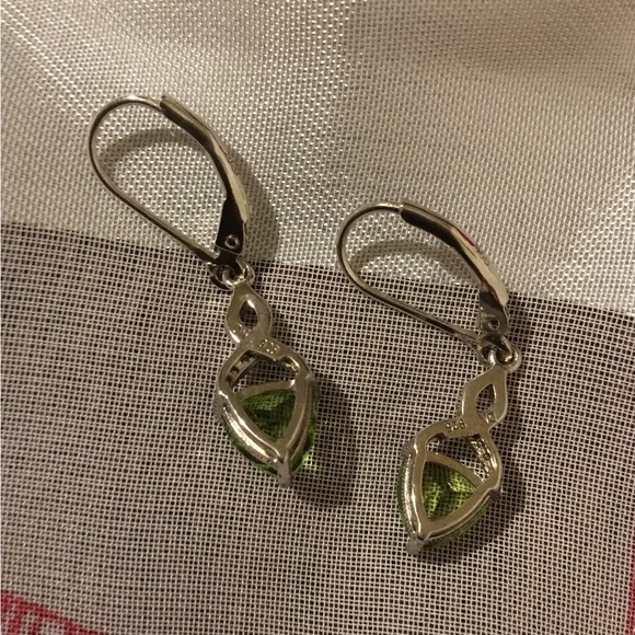 NWOT Madagascar Natural Peridot & White Topaz 925 Lever Back Earrings - Picture 12 of 14